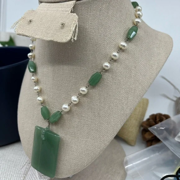 Vintage Green Jade & Pearl Sterling Silver Pendant Necklace 16" - Picture 7 of 17